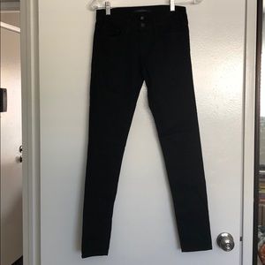Black Skinny Jeans